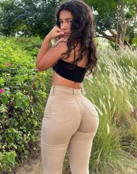 Kayaşehir Escort Bayan Dilek İle Ateşli Ve Tutkulu Zevk