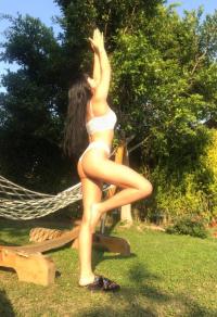 Kayaşehir Escort Bayan Eceyle Zorlayan Bir Deneyim